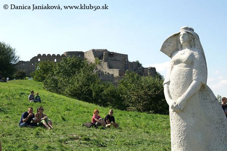 Akýsi hrad nazývaný Dowina