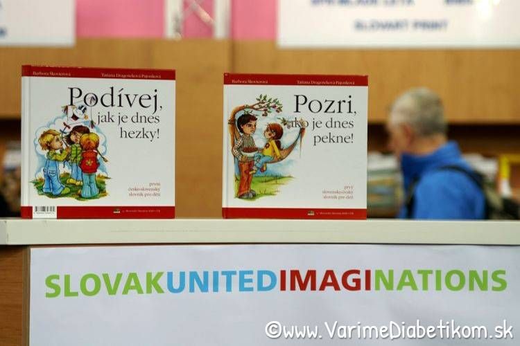 Pozri, ako je dnes pekne! / Podívej, jak je dnes hezky!